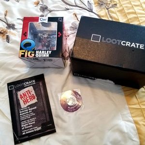 Lootcrate With Harley Quinn Fig